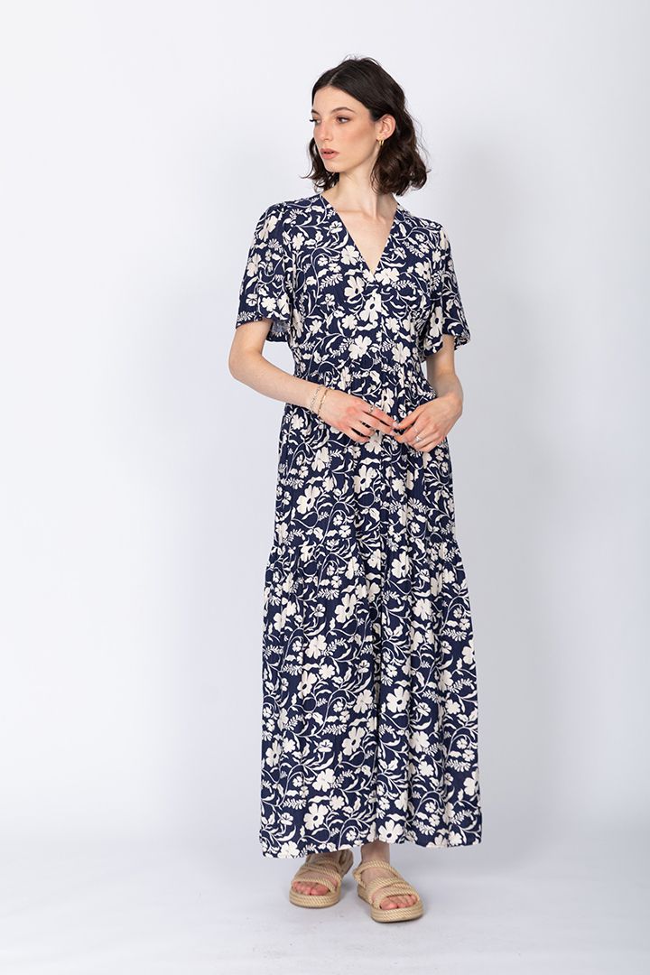 ���� ����