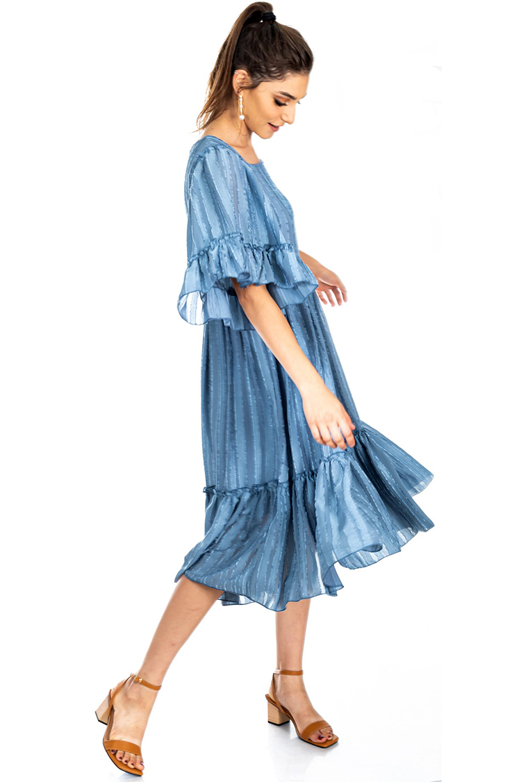 ���� ���