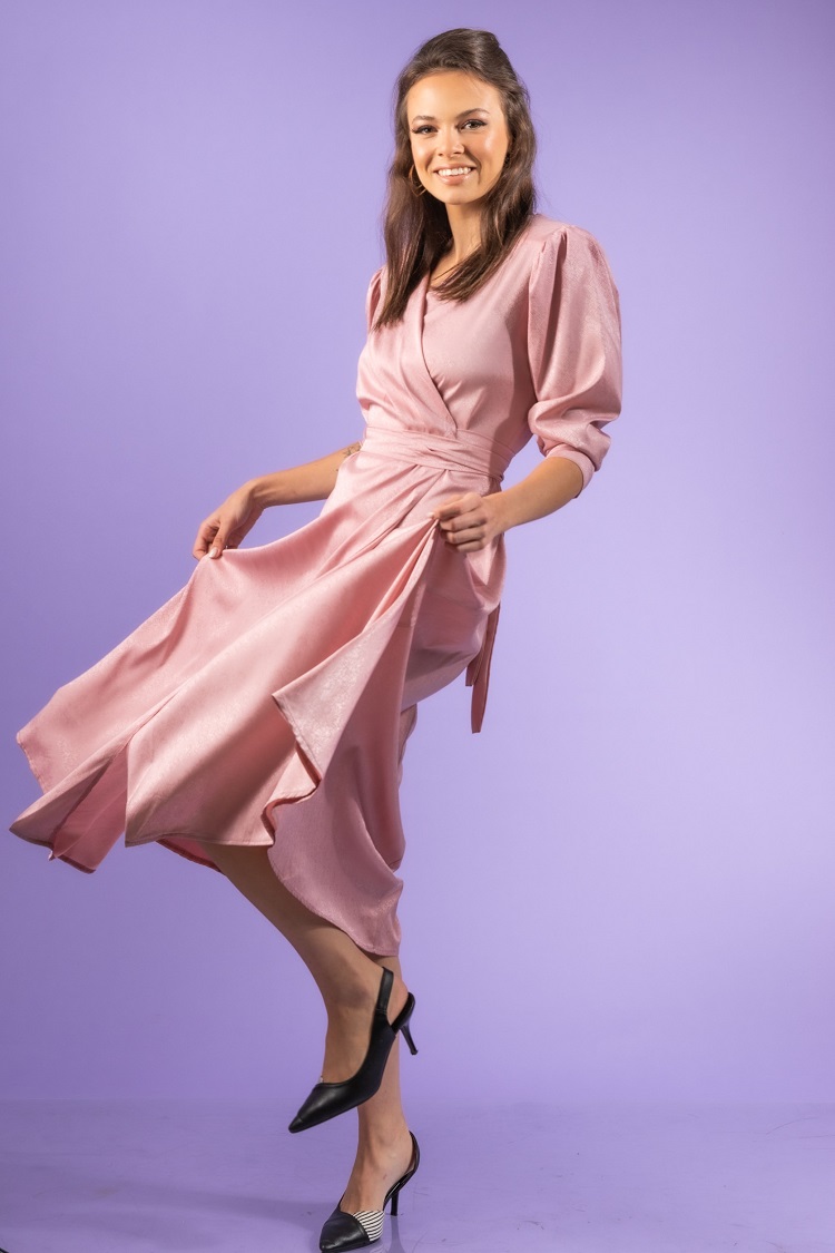 ���� ����