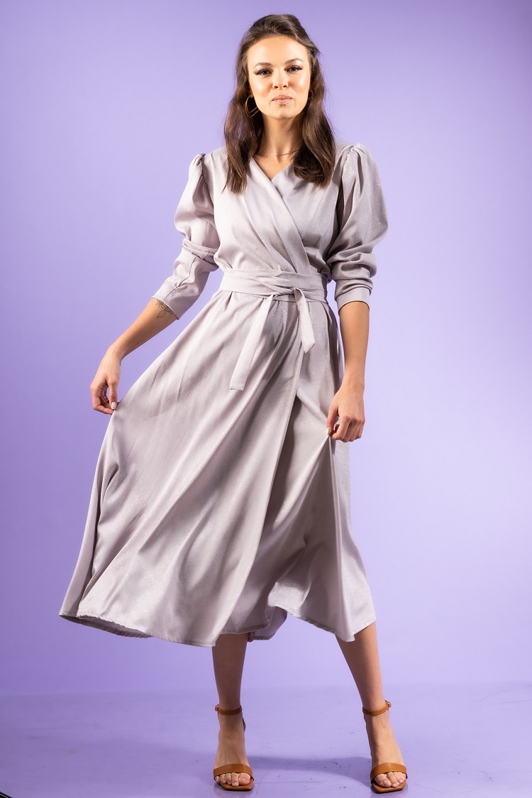 ���� ����