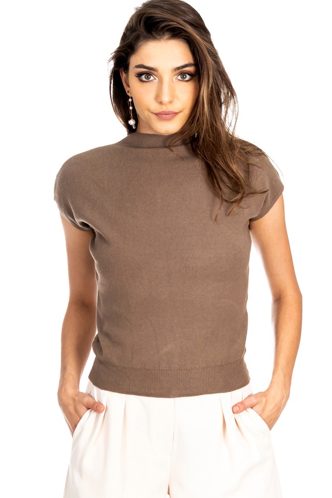 ���� ���