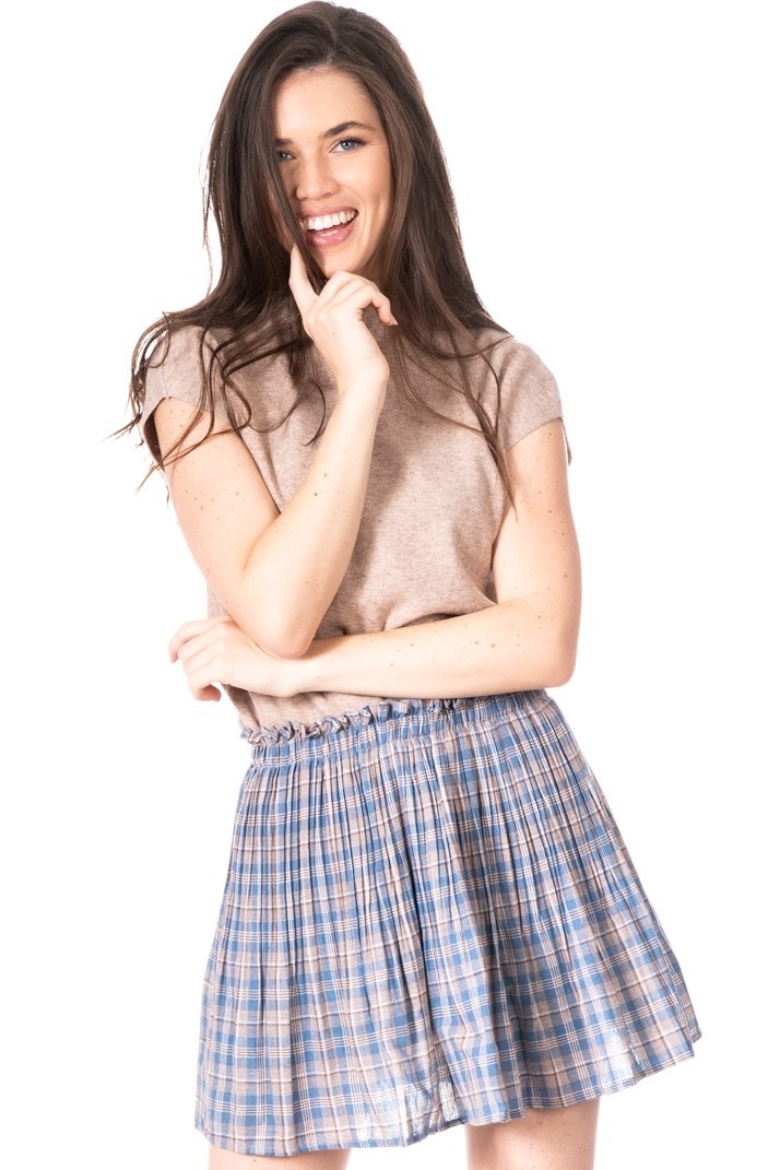 ����� ���