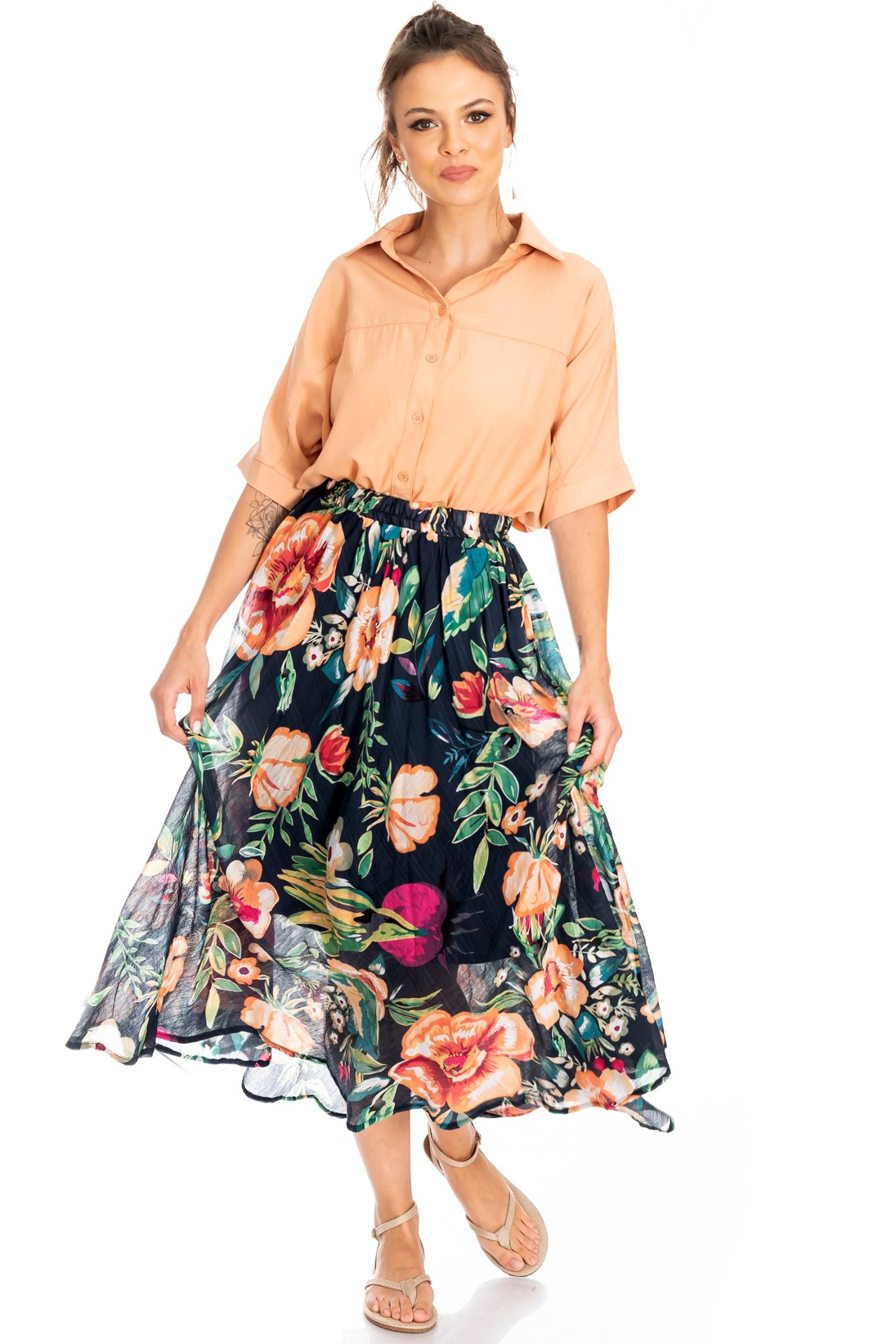 ����� ����