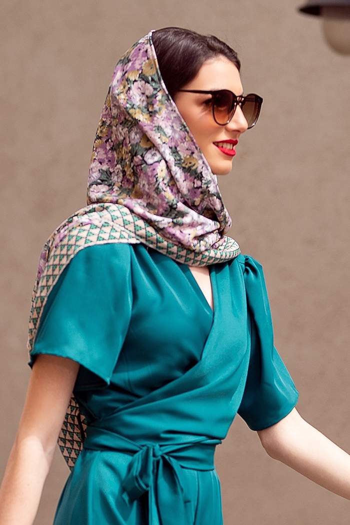 ����� ���