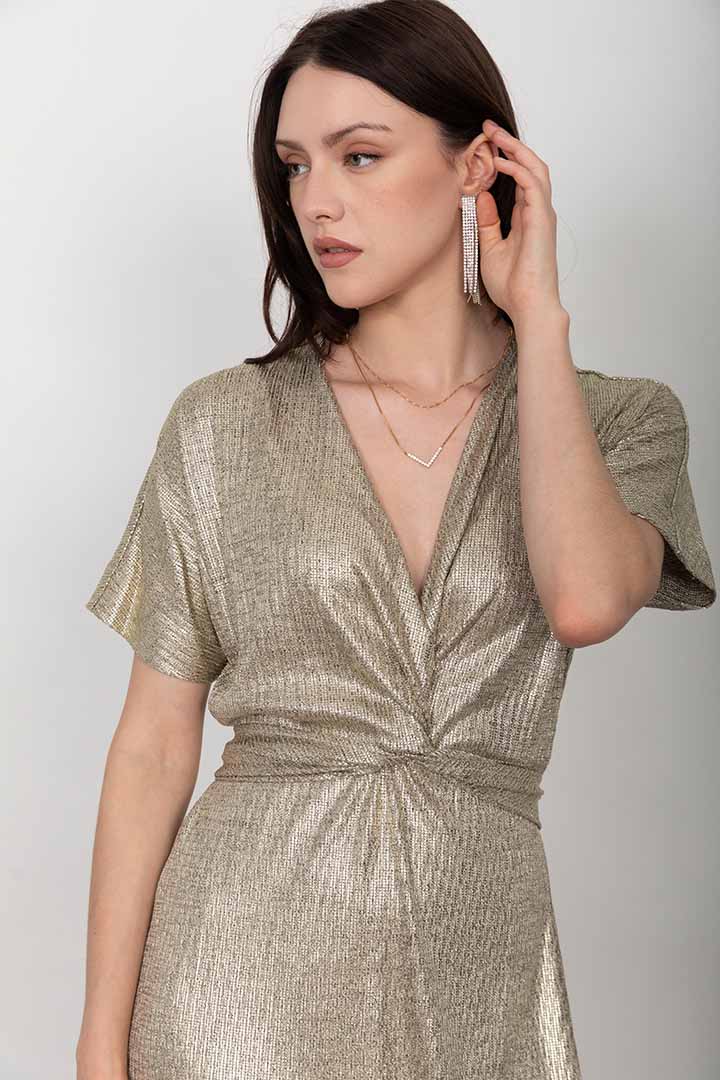 ���� ����