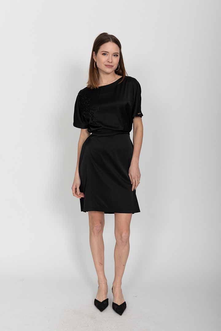 ���� ����