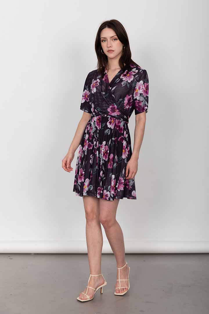 ���� ����