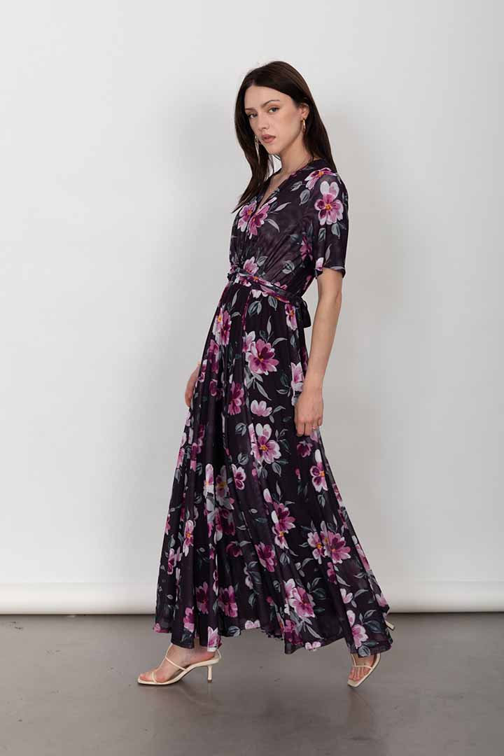 ���� ����