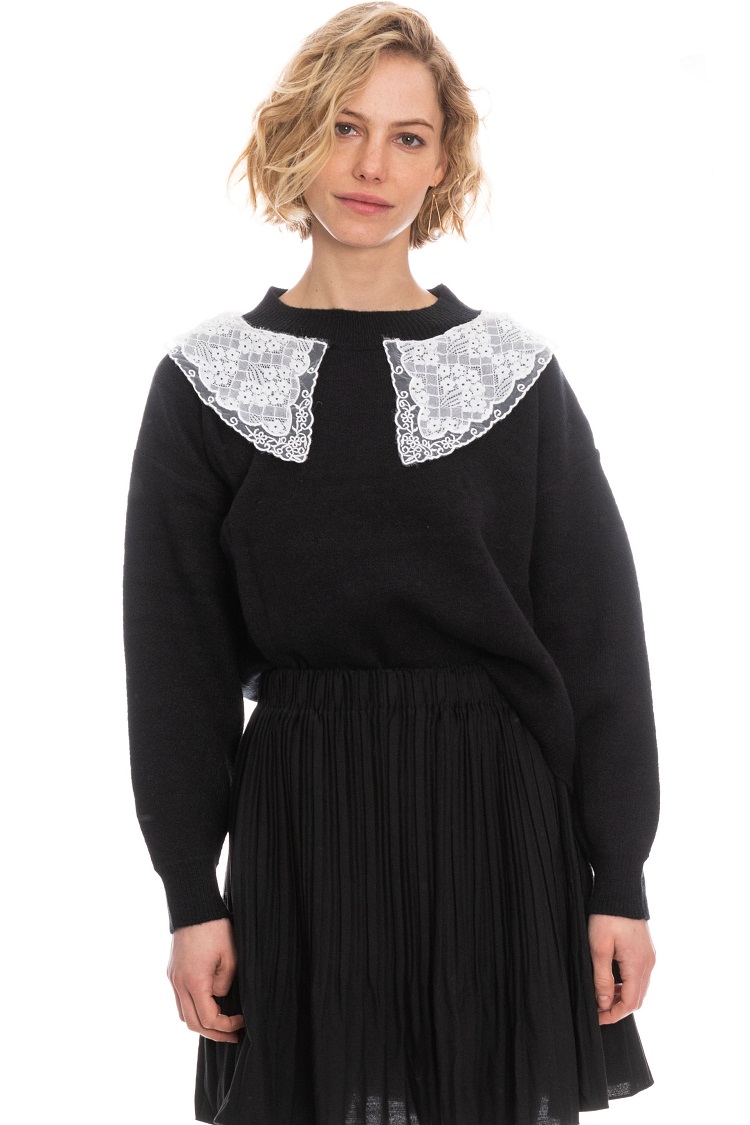 ����� ����